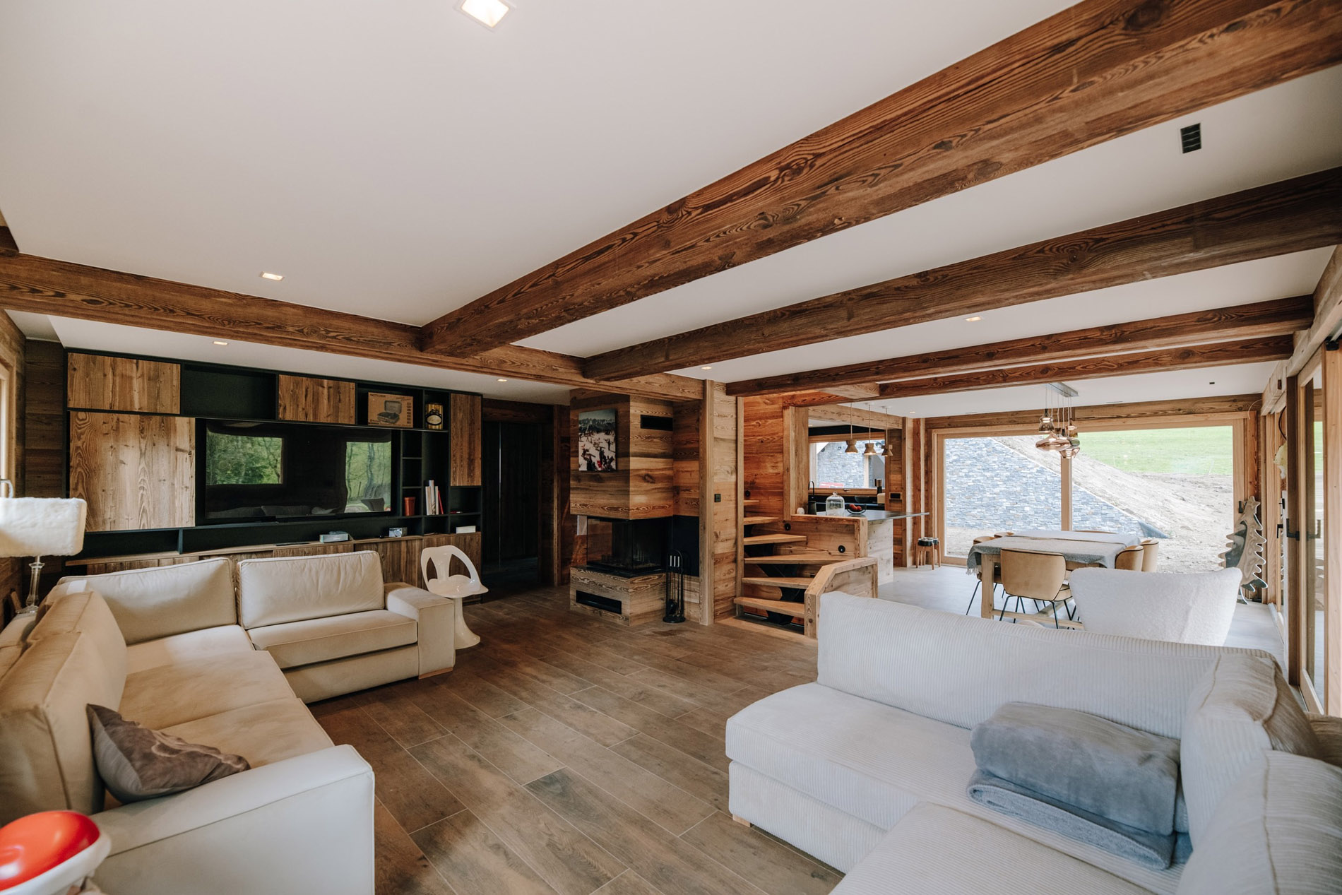 Architecte d’intérieur, un chalet familial, durable et contemporain